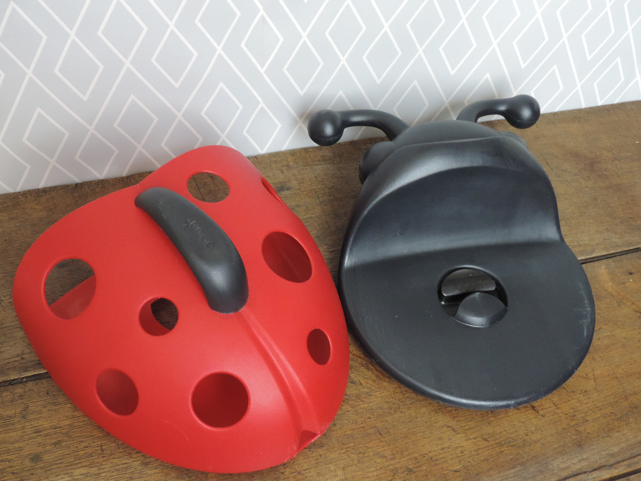 Coccinelle range-jouets pour le bain ( Bug Pod)